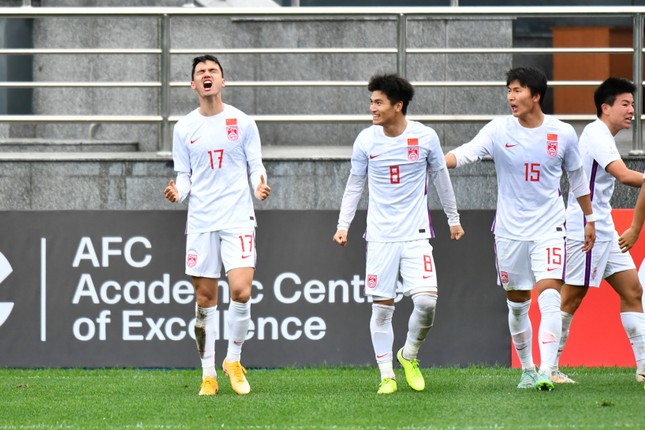 Cầm vàng để vàng rơi, U20 Trung Quốc ngậm ngùi nhìn Hàn Quốc vào World Cup - Ảnh 2.