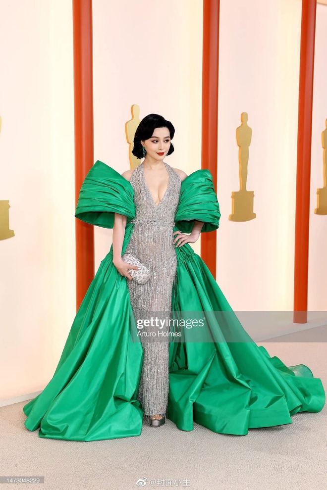 Mỹ nhân Oscar qua ống kính hung thần: Phạm Băng Băng - Lady Gaga lồ lộ khuyết điểm, thót tim vì Miêu nữ suýt hớ hênh - Ảnh 2.