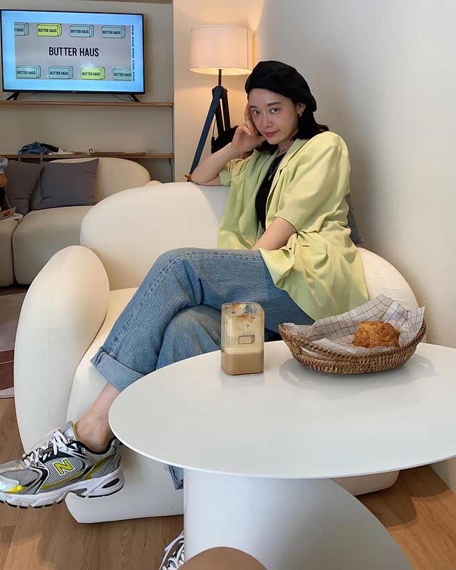 Style đời thường của ác nữ diễn đỉnh nhất The Glory: Siêu cool siêu cuốn, ngắm xong chỉ muốn copy ngay - Ảnh 2.