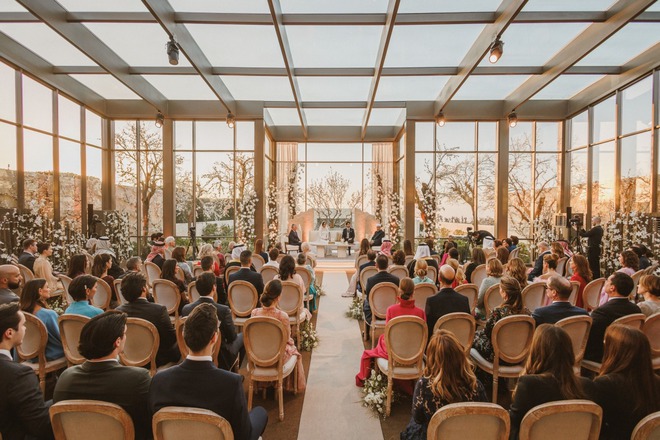 Cận cảnh đ&aacute;m cưới của c&ocirc;ng ch&uacute;a xinh đẹp nhất Jordan: C&ocirc; d&acirc;u mặc v&aacute;y cưới đẳng cấp, khung cảnh l&atilde;ng mạn tựa truyện cổ t&iacute;ch - Ảnh 5.