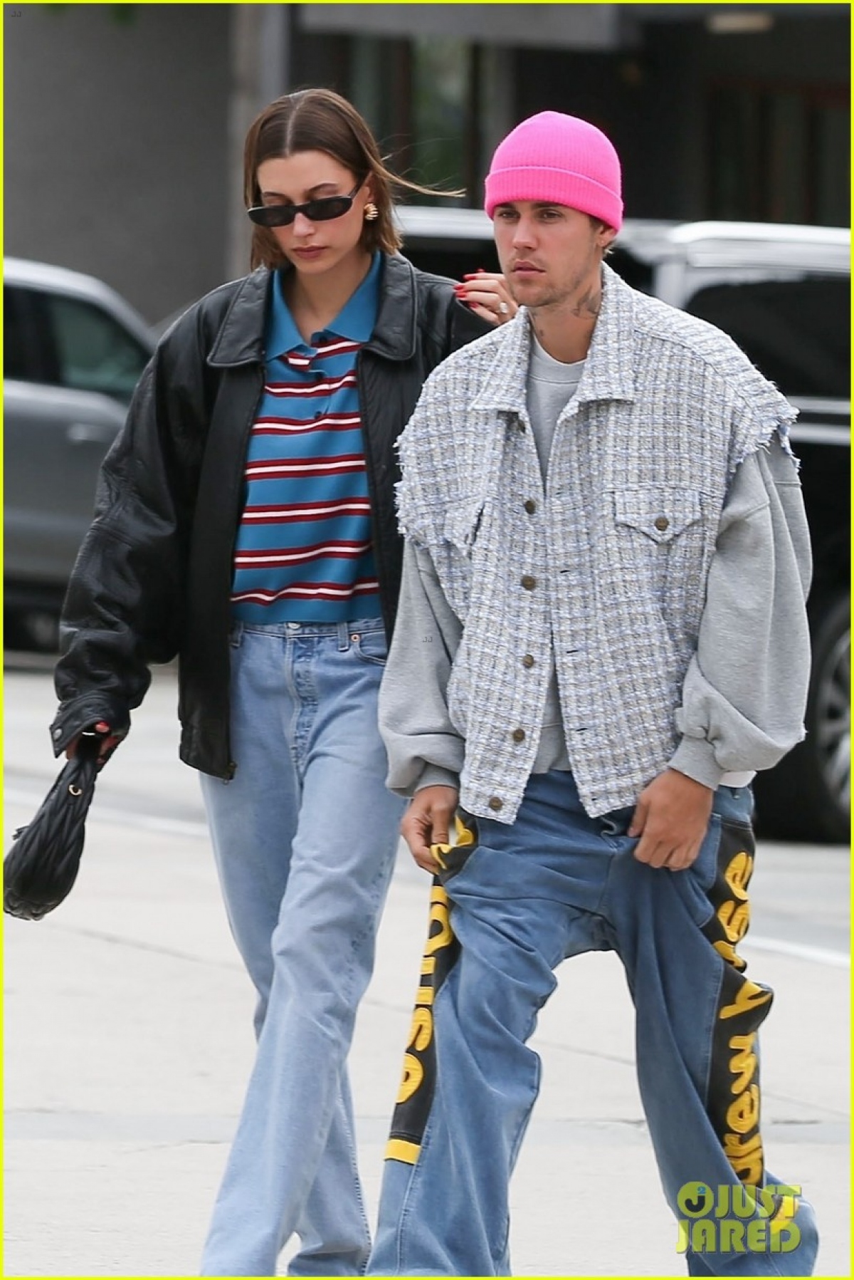 Vợ Justin Bieber sành điệu đi dạo phố cùng chồng sau tin đồn bắt nạt Selena Gomez - Ảnh 3.
