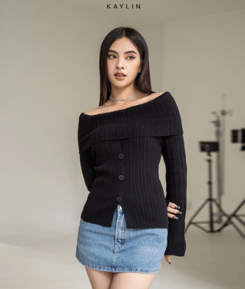 Cụ b&agrave; 62 tuổi g&acirc;y b&atilde;o MXH bởi gu thời trang trẻ trung, s&agrave;nh điệu đến nỗi hội g&aacute;i trẻ cũng muốn copy theo - Ảnh 7.