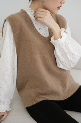 Cụ b&agrave; 62 tuổi g&acirc;y b&atilde;o MXH bởi gu thời trang trẻ trung, s&agrave;nh điệu đến nỗi hội g&aacute;i trẻ cũng muốn copy theo - Ảnh 20.