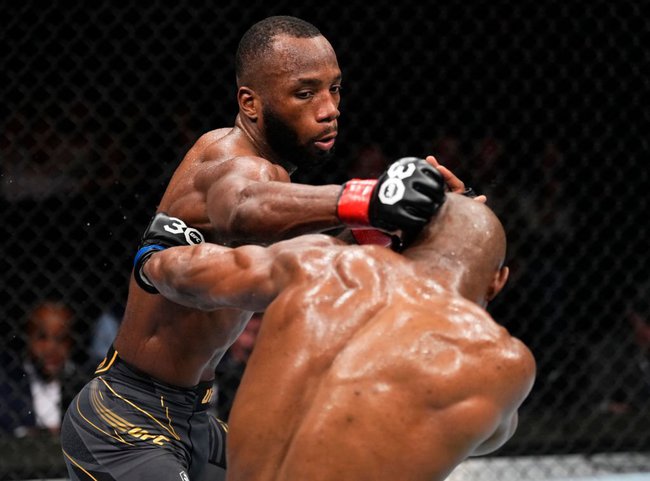 Leon Edwards lần thứ 2 đánh bại Kamaru Usman, bảo vệ thành công đai UFC - Ảnh 3.