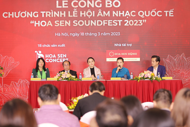 Mỹ Linh, Tùng Dương hòa giọng cùng dàn nhạc châu Âu tại Lễ hội âm nhạc quốc tế Hoa Sen SoundFest 2023 - Ảnh 4.