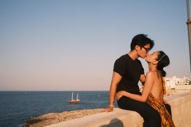 Nữ diễn vi&ecirc;n lấn s&acirc;n l&agrave;m ca sĩ: Từng bị tố đạo nh&aacute;i Kpop, nay trở th&agrave;nh đả nữ c&oacute; tiếng v&agrave; hạnh ph&uacute;c b&ecirc;n chồng trẻ! - Ảnh 12.