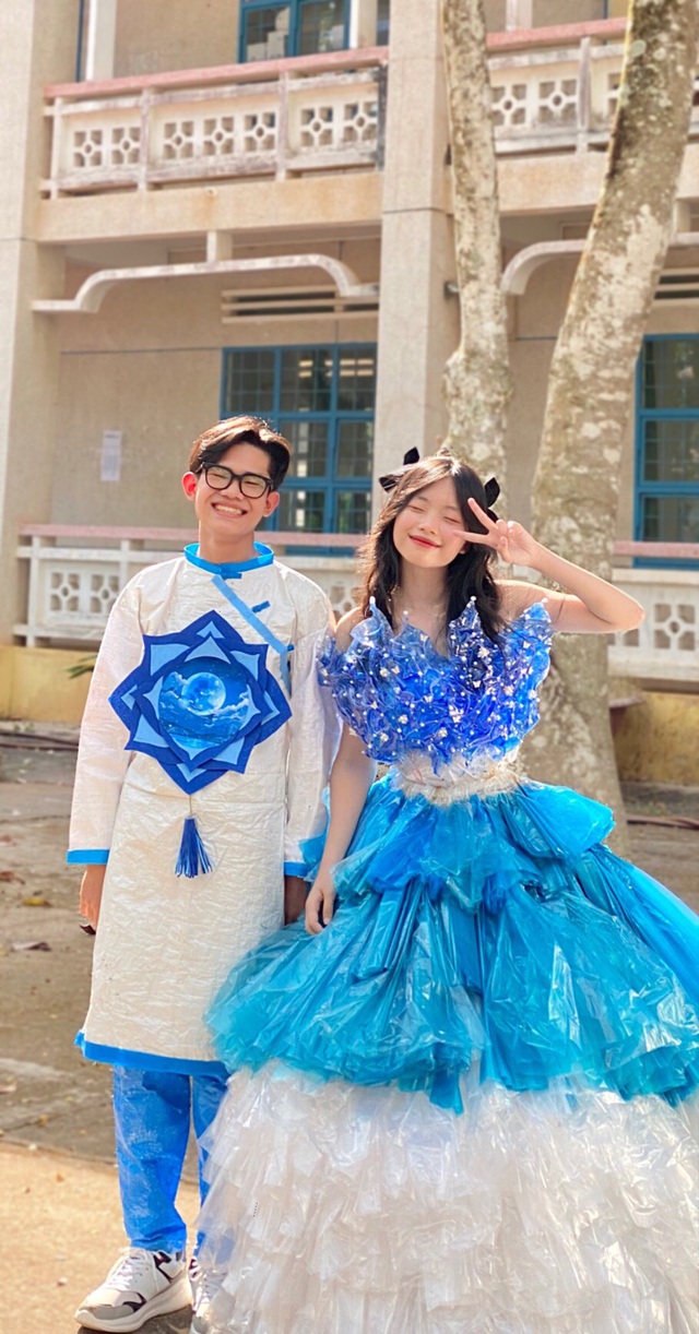Nữ sinh Bình Thuận xinh như công chúa trong bộ trang phục lạ - Ảnh 3.