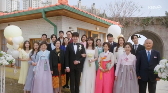 Phim Hàn kết thúc với 2 đám cưới viên mãn, tỷ suất người xem đứng đầu suốt 6 tháng liên tiếp - Ảnh 3.