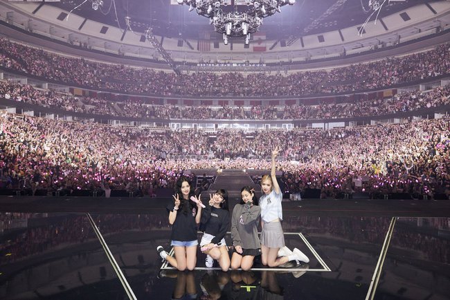 BLACKPINK đã tái ký với YG: Loạt hint rõ mồn một khiến fan tin tưởng 100%! - Ảnh 1.