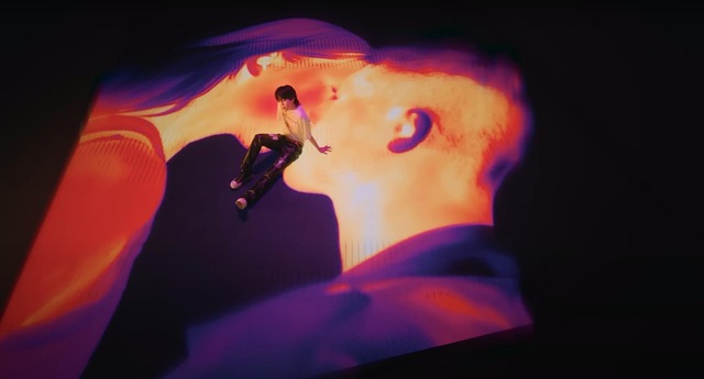 Jimin (BTS) tung MV chủ đề cho album solo: Hình ảnh trưởng thành, quyến rũ nhưng giọng hát lại gây tranh cãi - Ảnh 4.