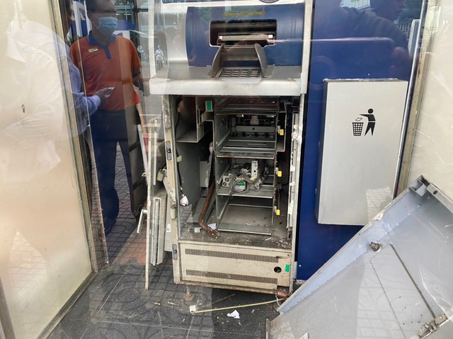 Lời khai của kẻ đập ATM, trộm 175 triệu đồng giữa trung tâm Đà Nẵng - Ảnh 4.