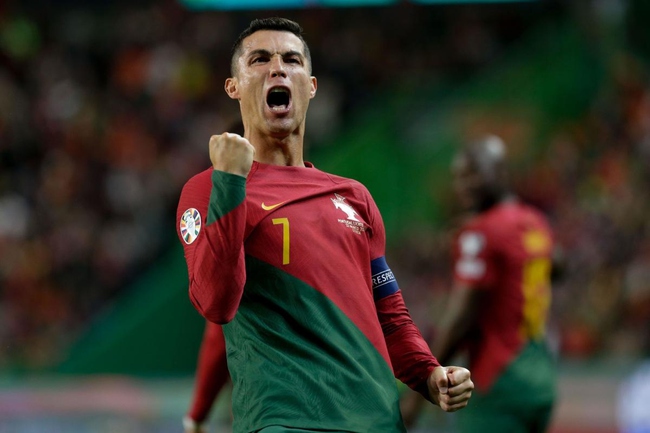 Georgina hạnh phúc trước món quà giản dị nhận được từ Ronaldo trong ngày sinh nhật - Ảnh 3.