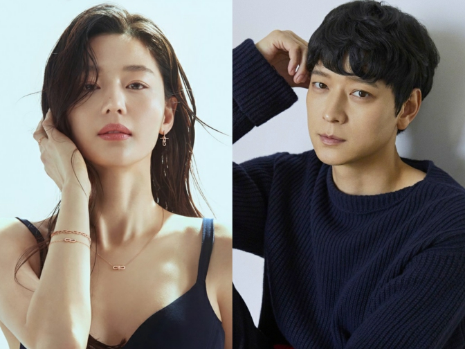 Mẹ chồng tài phiệt của mợ chảnh Jeon Ji Hyun gây bão với phản ứng đầy bất ngờ trước ảnh ghép đôi con dâu và “thánh sống” Kang Dong Won - Ảnh 4. Mẹ chồng tài phiệt của mợ chảnh Jeon Ji Hyun gây bão với phản ứng đầy bất ngờ trước ảnh ghép đôi con dâu và “thánh sống” Kang Dong Won - Ảnh 4.