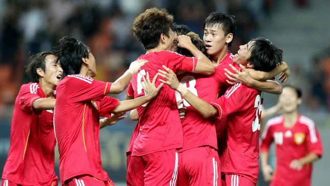U20 Trung Quốc l&agrave;m loạn trước giờ ra qu&acirc;n gặp Nhật Bản tại VCK U20 ch&acirc;u &Aacute; - Ảnh 2.