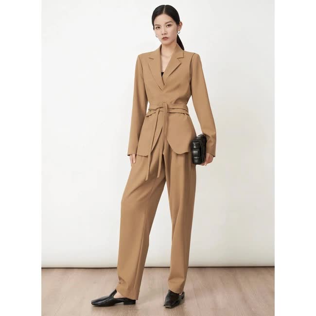 Ngắm đã đời style công sở nửa nạc nửa mỡ của nữ chính Đừng Nói Khi Yêu: Trẻ trung sành điệu mà không hề cứng nhắc - Ảnh 26.