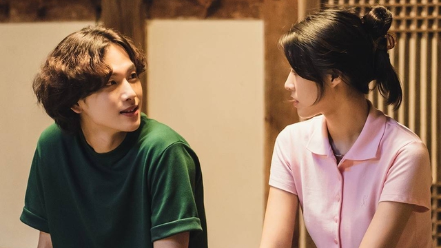 Phim Hàn chiếu từ 2022 bỗng gây sốt mạng xã hội Việt: Nội dung chữa lành, nữ chính thăng hạng diễn xuất - Ảnh 6.