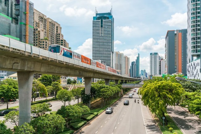 Khách Trung Quốc đổ xô mua sạch BĐS Thái Lan: Cả... vườn sầu riêng cũng được đưa vào tầm ngắm! - Ảnh 2.