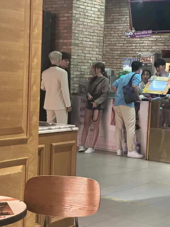 Lùm xùm Trấn Thành tại rạp phim: Netizen quay xe, thắng gấp liên tục, loạt nhân vật lên tiếng và chính chủ tung bằng chứng chốt hạ - Ảnh 2.