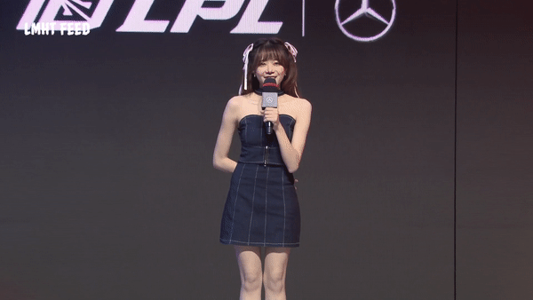 Kh&ocirc;ng phải c&aacute;c đội tuyển, LPL đang sống nhờ d&agrave;n nữ MC đỉnh của ch&oacute;p - Ảnh 6.