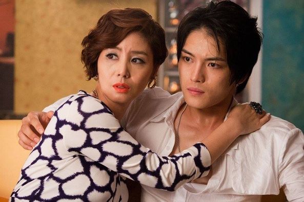 Nhận không ra nhan sắc của mẹ Lee Min Ho ở phim mới: Khác lạ hoàn toàn khi sánh vai cùng Song Joong Ki - Ảnh 7.