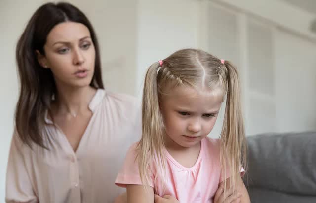 12 biểu hiện của đứa trẻ c&oacute; bộ n&atilde;o cực k&igrave; nhạy cảm, cha mẹ kh&eacute;o l&eacute;o gi&uacute;p con c&oacute; lợi thế hiếm c&oacute;, dễ gặt h&aacute;i th&agrave;nh c&ocirc;ng - Ảnh 2.