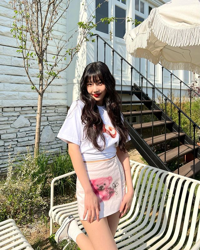 Gọi Joy (Red Velvet) là “nữ thần mùa hè”, vì tủ đồ của nàng bộ nào cũng đẹp điên - Ảnh 6.