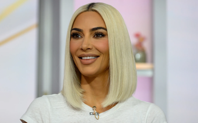 Kim Kardashian không thích cười vì... sợ già - Ảnh 1.