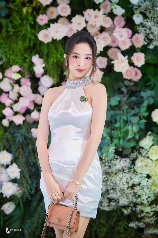 Nghi vấn 1 &Aacute; hậu Vbiz đ&atilde; &acirc;m thầm sinh con đầu l&ograve;ng? - Ảnh 6.