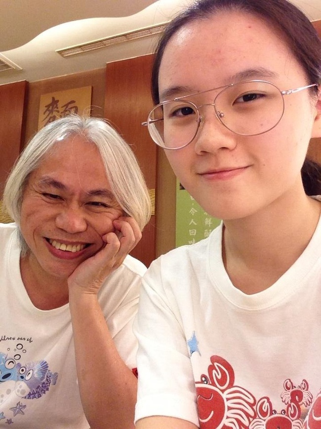 Vợ trẻ L&yacute; Kh&ocirc;n Th&agrave;nh tiết lộ được thừa kế gia t&agrave;i đồ cổ h&agrave;ng tỷ đồng, nhưng t&agrave;i sản lớn nhất lại l&agrave; thứ kh&aacute;c - Ảnh 4.