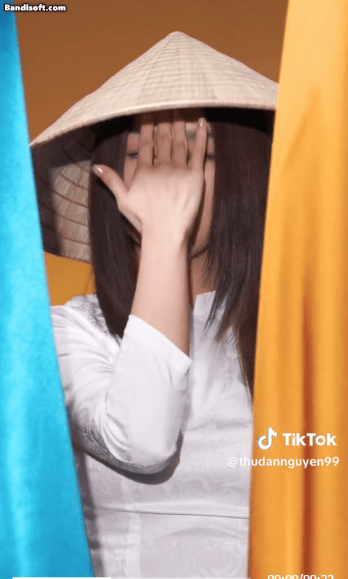 Nhiều sao Việt bỗng dưng biến hình thành dâu Ấn - Ảnh 7.