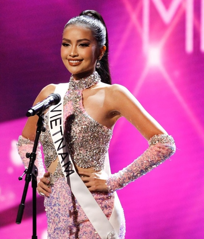 Nàng hậu Vbiz được mệnh danh Barbie châu Á: Ngụp lặn trong loạt lùm xùm hậu Miss Universe, hiện tại thay đổi thế nào? - Ảnh 2.