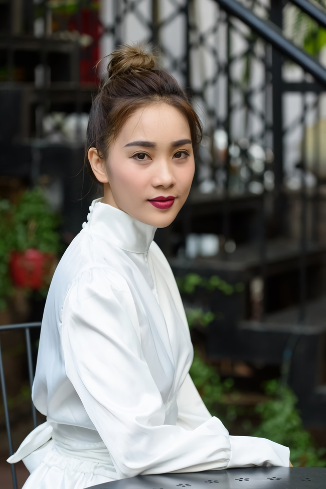 Hết hồn khi nghe các ca sĩ TikTok hát live: Hệ quả của tư duy làm nhạc mì ăn liền, có 1 đoạn viral là tự tin cầm mic? - Ảnh 4. Hết hồn khi nghe các ca sĩ TikTok hát live: Hệ quả của tư duy làm nhạc mì ăn liền, có 1 đoạn viral là tự tin cầm mic? - Ảnh 4.