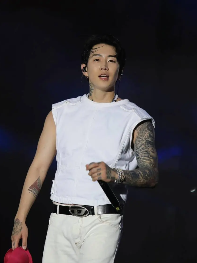 Jay Park gây sốt với body cực cháy, nhận phần quà độc nhất vô nhị từ khán giả - Ảnh 6.