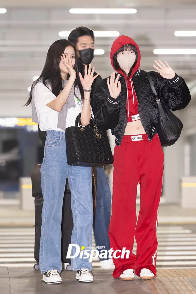 BLACKPINK đại náo sân bay: Jennie nhợt nhạt bất ngờ, Jisoo - Lisa nhảy vũ đạo Flower trước cả rừng ống kính - Ảnh 5.