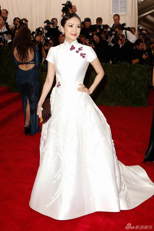 Met Gala 2015 từng là đại chiến nhan sắc giữa các sao hàng đầu Cbiz, Phạm Băng Băng so với Châu Tấn - Triệu Vy liệu có thất thế? - Ảnh 9.