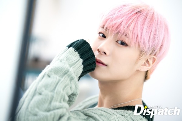 Dispatch công bố 30 bức ảnh đáng nhớ với nụ cười đã hoá vĩnh hằng của Moonbin (ASTRO) - Ảnh 17.