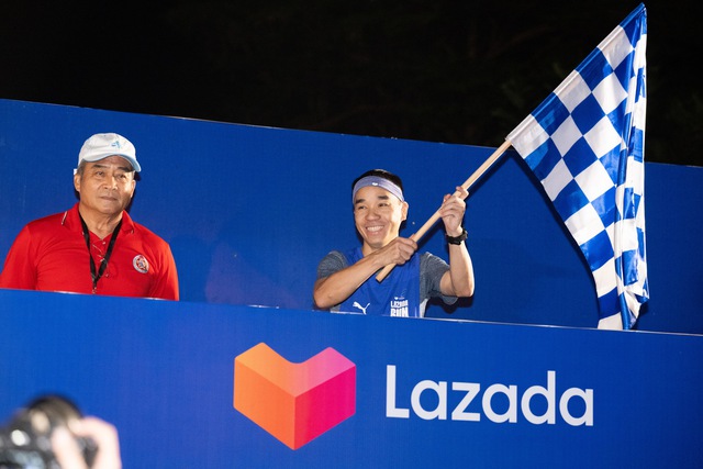 Giải chạy quy tụ loạt runners “chất như nước cất”: Lương Thuỳ Linh, Isaac cùng các nàng hậu nổi bần bật nhưng spotlight lại là dàn “công chúa đường chạy” - Ảnh 2.