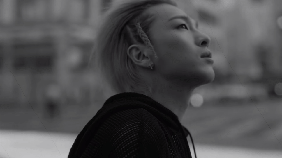 Bóc MV chủ đề của Taeyang: Loạt ẩn ý về BIGBANG, báo hiệu về hồi kết không trở lại của nhóm nhạc biểu tượng? - Ảnh 10.