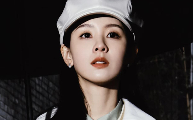 &Aacute;c nữ của Trường Nguyệt Tẫn Minh b&aacute;c bỏ tin đồn dung t&uacute;ng người h&acirc;m mộ tấn c&ocirc;ng bạn diễn - Ảnh 1.