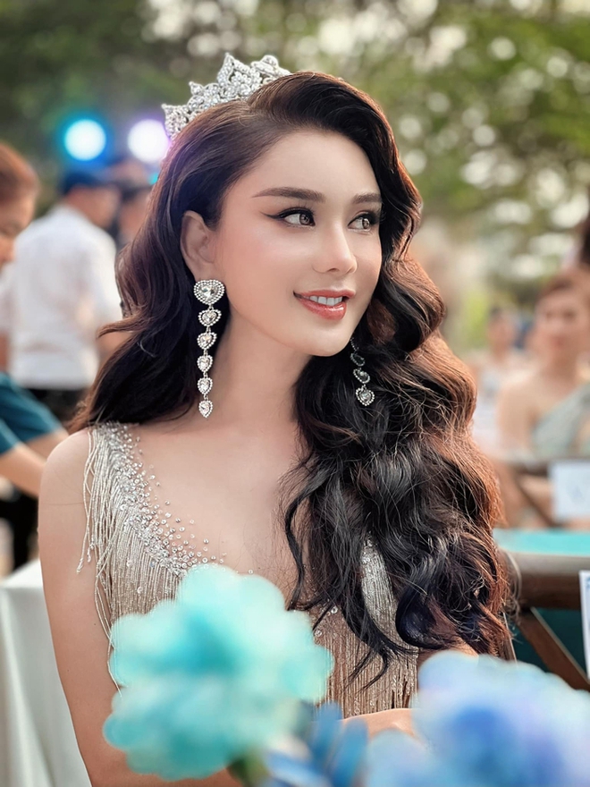Lâm Khánh Chi lên tiếng việc đội vương miện dự sự kiện dù không phải Hoa hậu - Ảnh 3.