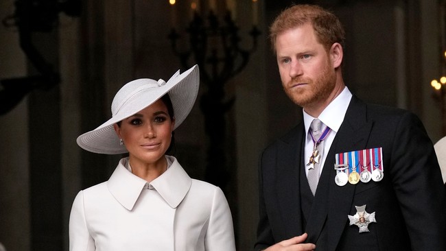 Công nương Kate đứng đầu trong danh sách đặc biệt, vượt mặt và đẩy em dâu Meghan Markle xuống thành “nữ công tước hạng 2”? - Ảnh 3.