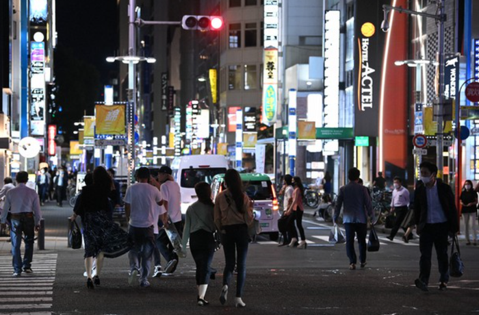 居酒屋に潜入した日本人教師が逮捕された 