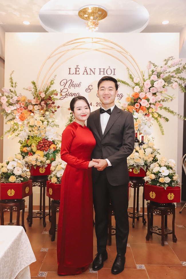 Tuổi 28 của Lương Xu&acirc;n Trường: Hết thời đỉnh cao b&oacute;ng đ&aacute; nhưng vẫn l&agrave;m chủ tịch, vợ l&agrave;m gi&aacute;m đốc - Ảnh 3.