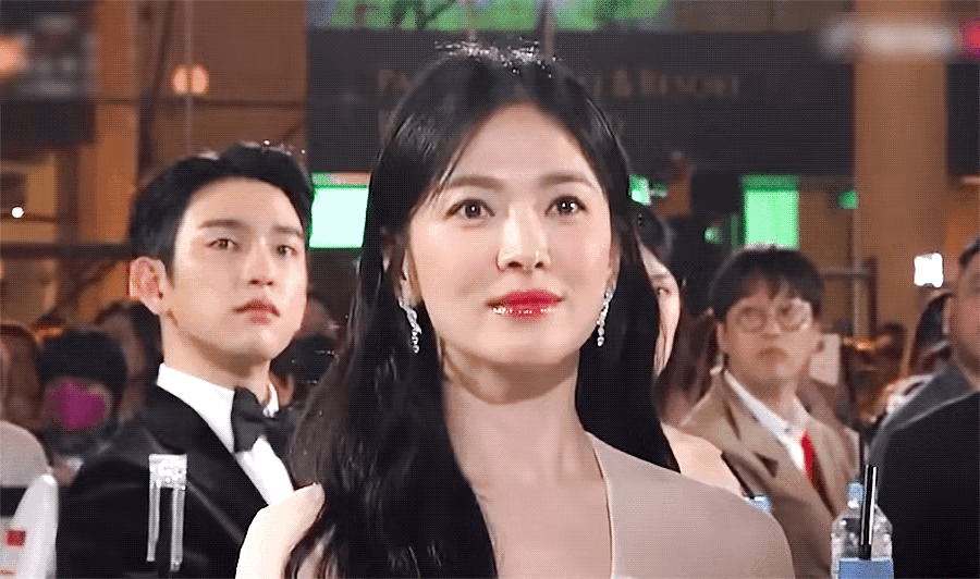 Song Hye Kyo giành giải nhan sắc số 1” tại Baeksang 2023 - Ảnh 6.