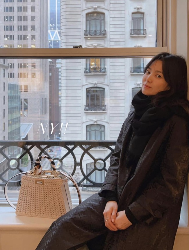 Song Hye Kyo khoe mặt mộc sương sương ở New York sau loạt khoảnh khắc viral ở Baeksang 2023 - Ảnh 2.