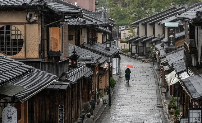 Gần 1,5 triệu người Nhật Bản sống thu mình, tách biệt với xã hội sau dịch COVID-19 - Ảnh 1.