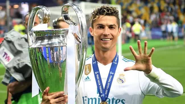 Sao trẻ MU từng thẳng thừng chê Ronaldo hết thời, sự nghiệp lúc này đã đóng băng sau scandal - Ảnh 2.