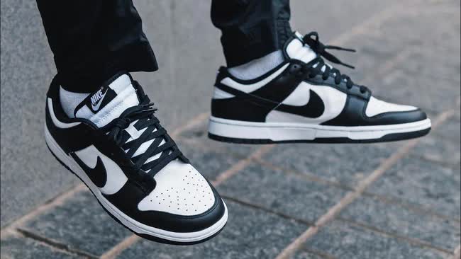 Nike Dunk Low Panda: Từng là mơ ước của hội nghiện giày cho đến khi ai cũng đi khiến họ chướng mắt? - Ảnh 7.