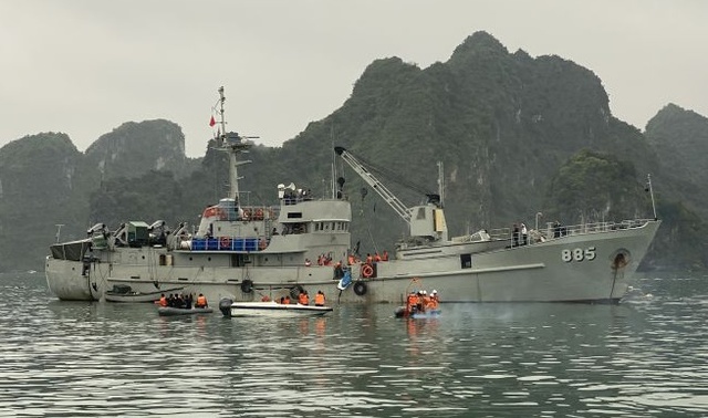 Phó Tổng Tham mưu trưởng QĐND Việt Nam chỉ ra hạn chế vụ trực thăng rơi ở Quảng Ninh - Ảnh 1.