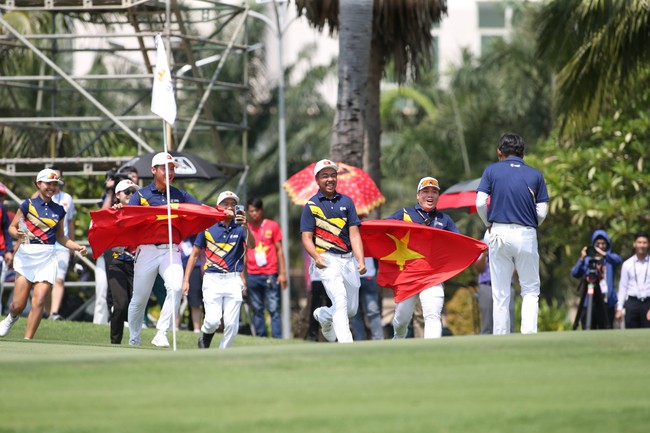 VĐV 15 tuổi Lê Khánh Hưng thi đấu xuất sắc, giành HCV SEA Games lịch sử cho golf Việt Nam - Ảnh 6. VĐV 15 tuổi Lê Khánh Hưng thi đấu xuất sắc, giành HCV SEA Games lịch sử cho golf Việt Nam - Ảnh 6.